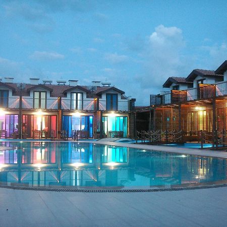 داليان Aydos Suites المظهر الخارجي الصورة