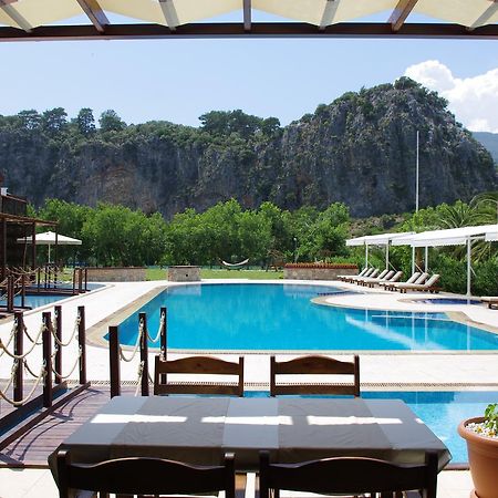 داليان Aydos Suites المظهر الخارجي الصورة